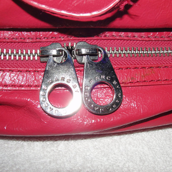 beautiful red leather purse size large - Picture 7 of 7